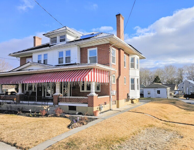 Building Photo - 324 S Broad St