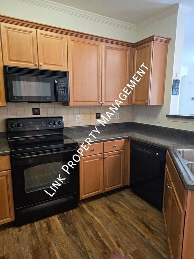 Building Photo - 5103 Regency Ct