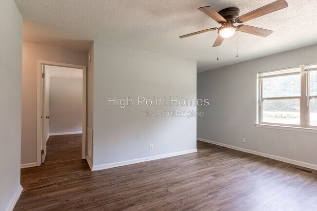 Building Photo - 1648 Johnson Rd