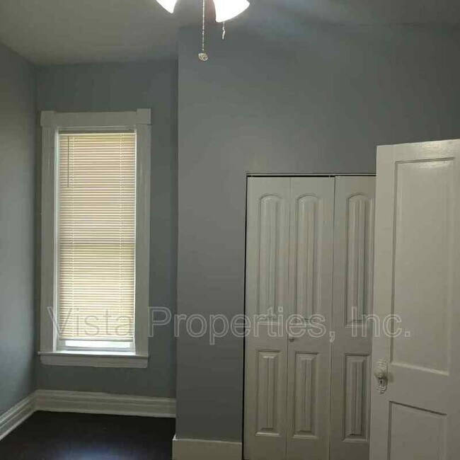 Building Photo - 2208 Garland Ave