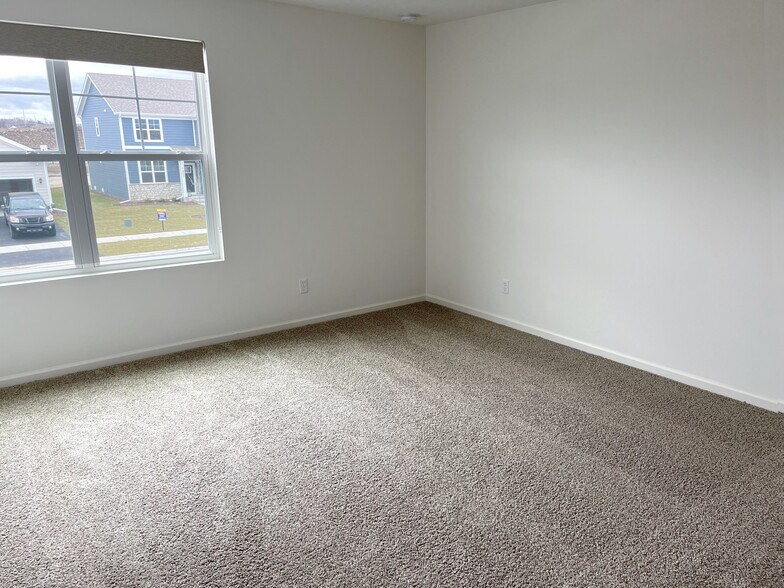 Building Photo - 7882 W 105th Pl