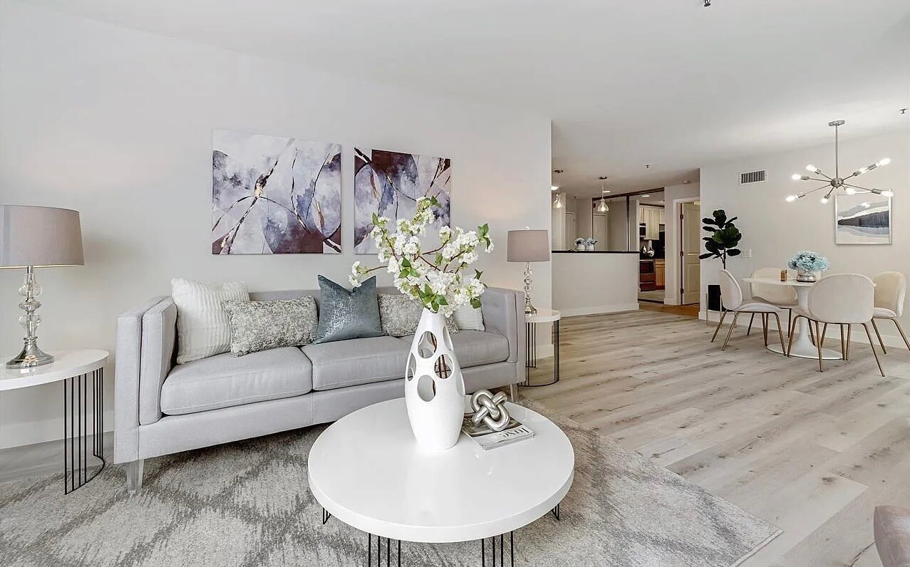 Building Photo - 6400 Christie Ave