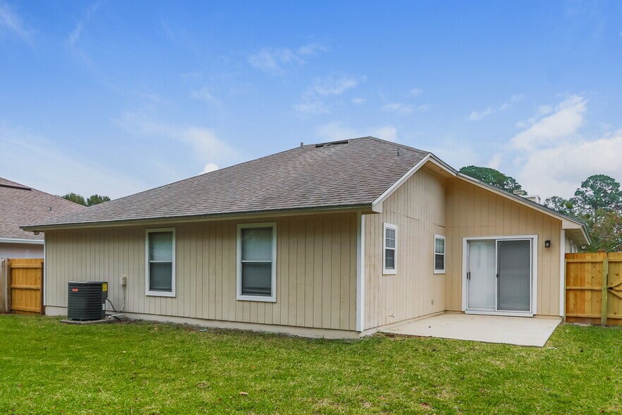 Building Photo - 10750 Orchard Walk Pl W