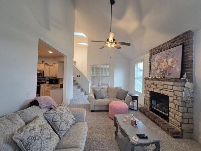 Building Photo - 4578 E Pearson Meadow Dr