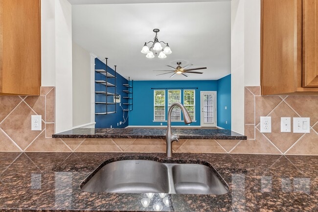 Building Photo - 8611 Macedonia Lake Dr