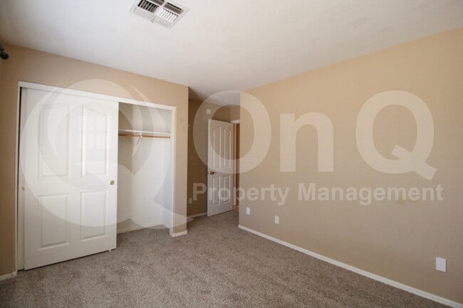 Building Photo - 10234 E Javelina Ave