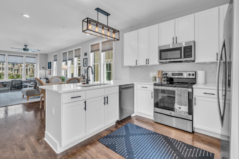 Building Photo - 211 Porter Village Cir