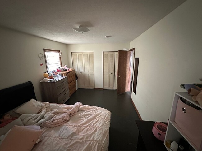 Building Photo - 3 Bed, 1.5 Bath Home in Prime Columbia Heights Location