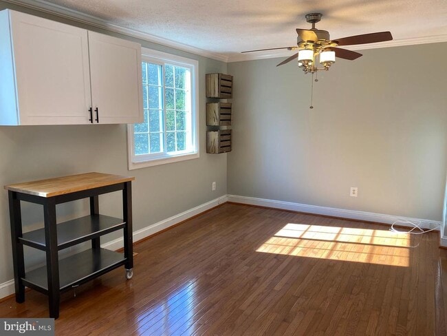 Building Photo - 1666 Barnstead Dr