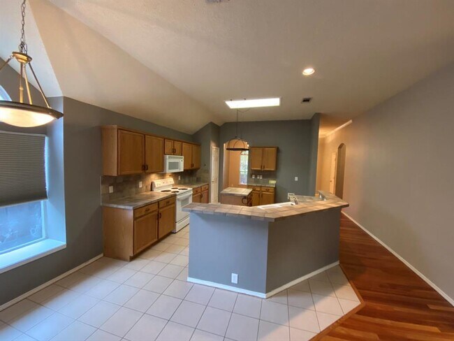 Building Photo - 11442 Blanchard Dr