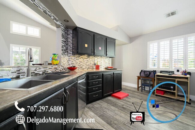 Building Photo - Court location Benicia 3 bedroom with plenty of upgrades