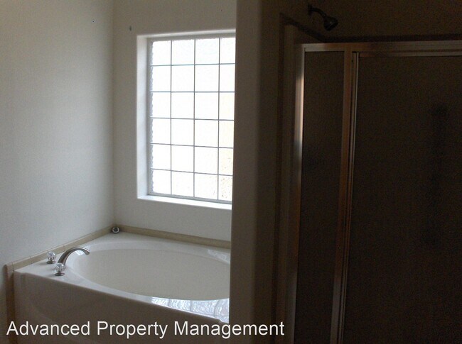 Building Photo - 3 br, 2 bath House - 18244 Alps St.