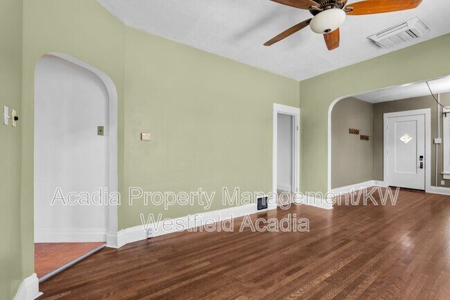 Building Photo - 620 S 900 E