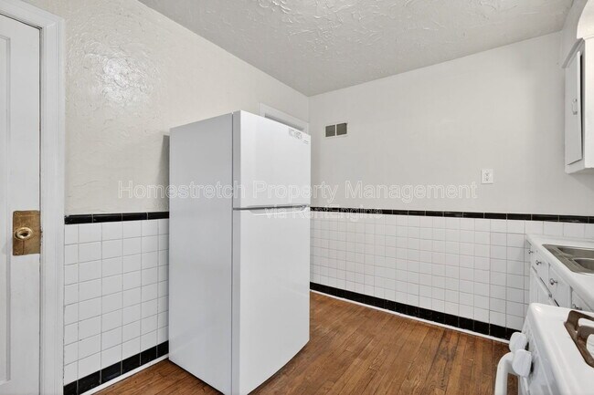 Building Photo - 8817 Shady Grove Ave