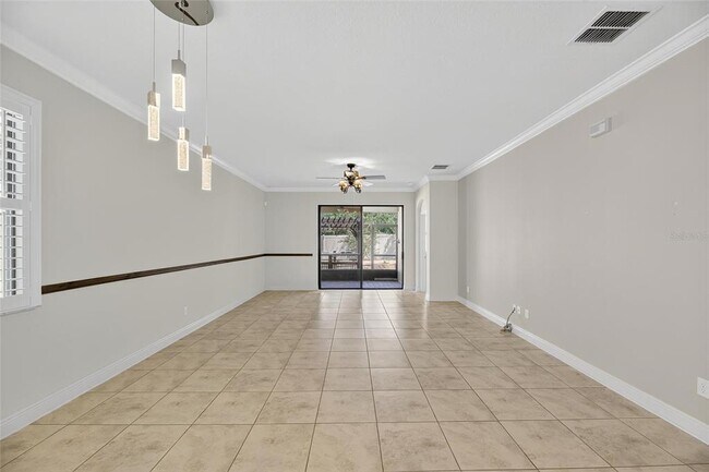 Building Photo - 11648 Palmetto Pine St