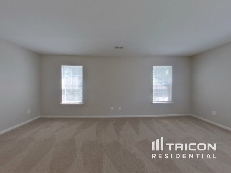 Building Photo - 4827 Canipe Dr