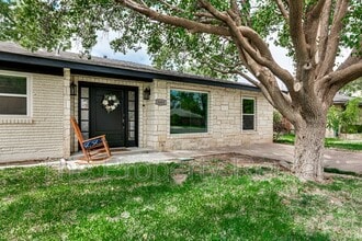 Building Photo - 1603 Mc Clintic St