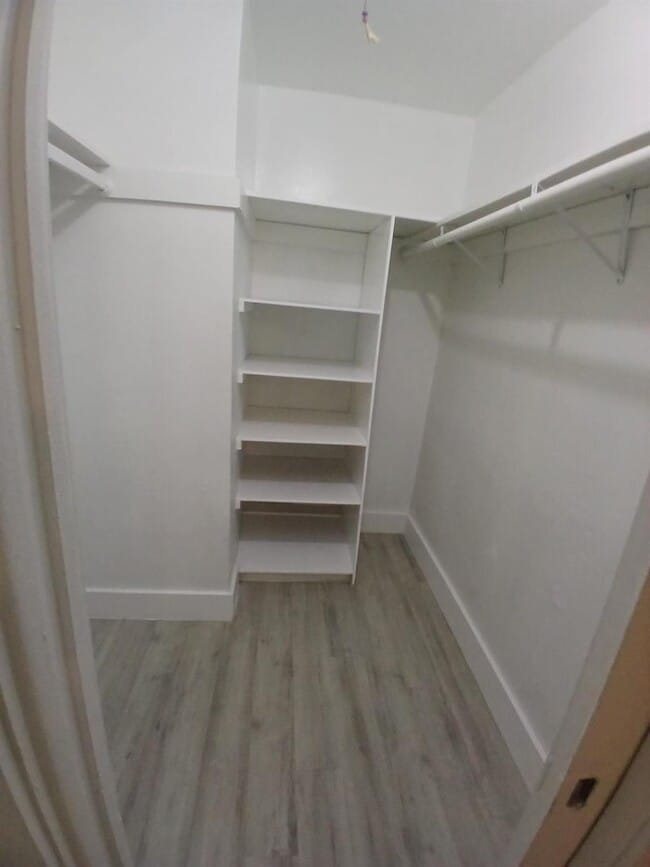 Building Photo - 1320 NE 146th St