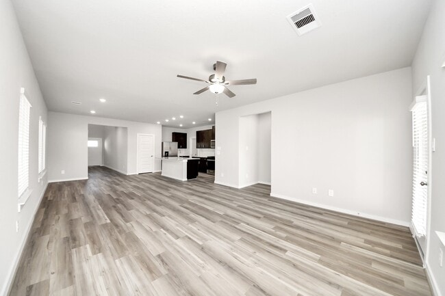 Building Photo - 16690 Sterling Clf St