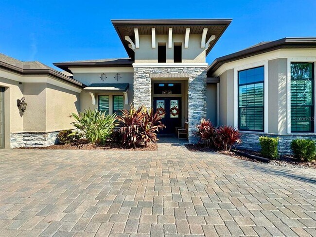 Building Photo - 10605 Sabella Dr