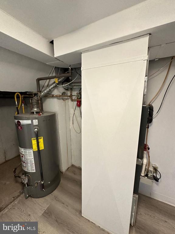 Building Photo - 3125 Belgreen Terrace