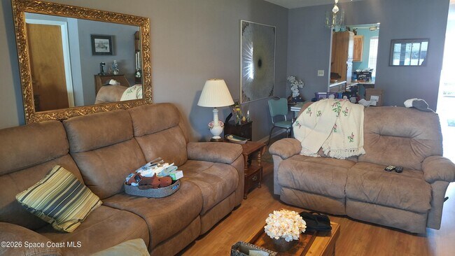 Building Photo - 1321 Cheney Hwy