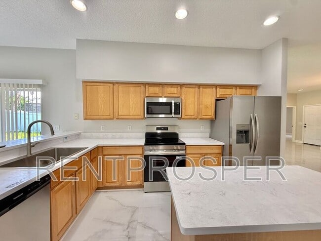Building Photo - 10181 Marsh Pine Cir