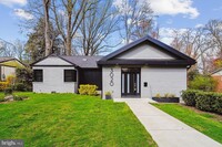 Building Photo - 3020 Cedarwood Ln