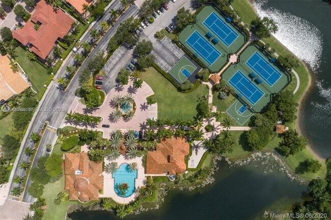 Building Photo - 891 Captiva Dr