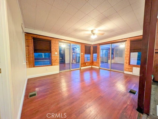 Building Photo - 31390 Mesa Dr