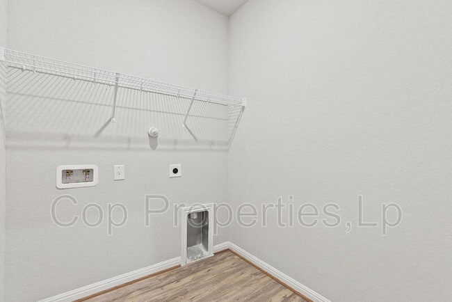 Building Photo - 11627 Troubadour Trl