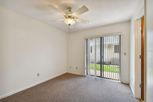 Building Photo - 8423 Seminole Blvd