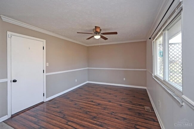 Building Photo - 8638 Northport Dr