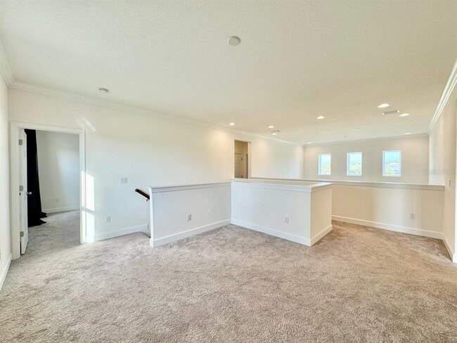Building Photo - 34159 Astoria Cir