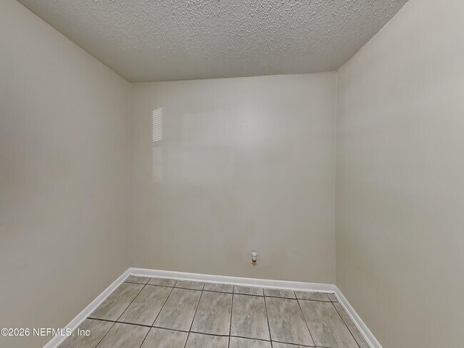 Building Photo - 237 Blairmore Blvd E
