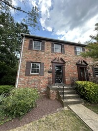 Building Photo - 6537 Beechwood Dr