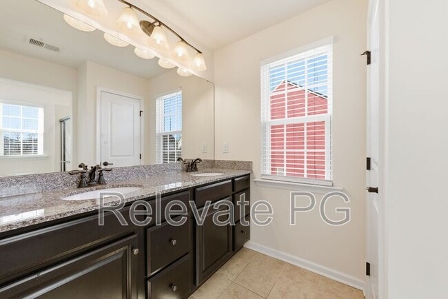 Building Photo - 8907 Ringview Dr