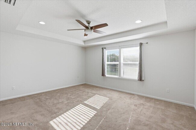 Building Photo - 102 Ann Scott Dr