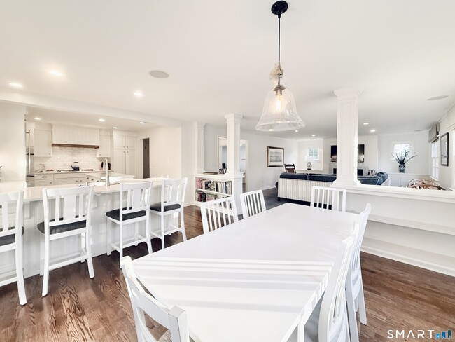 Building Photo - 139 Highland Ave