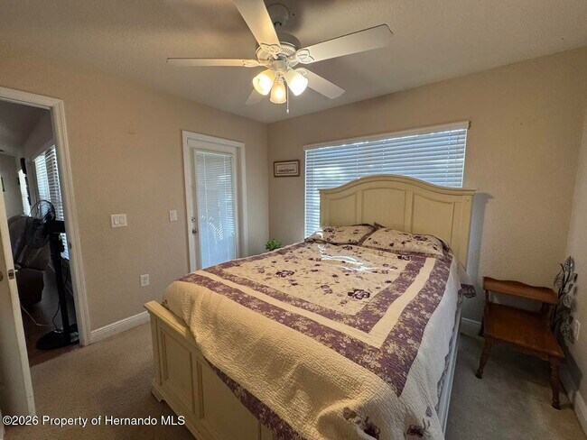 Building Photo - 10054 Amidon St