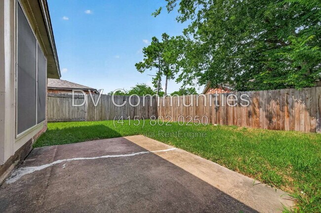 Building Photo - 5041 E Ridge Creek Dr
