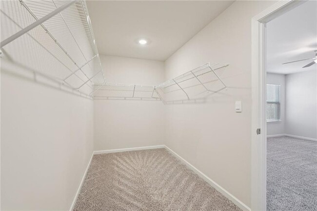 Building Photo - 234 Timberland Ave