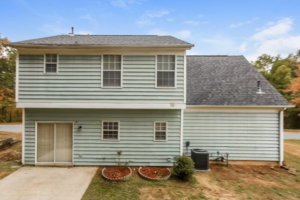Building Photo - 2711 Clarencefield Dr