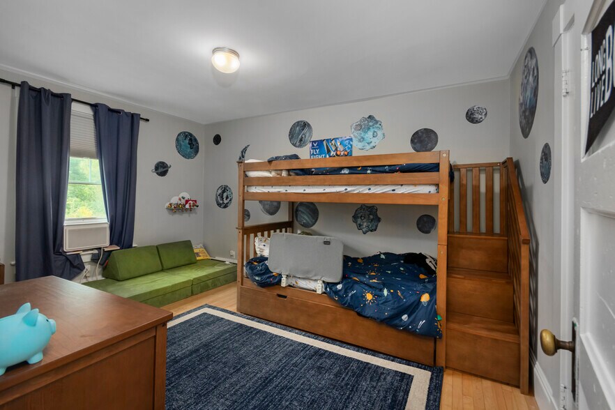 Building Photo - 71 New Boston Rd