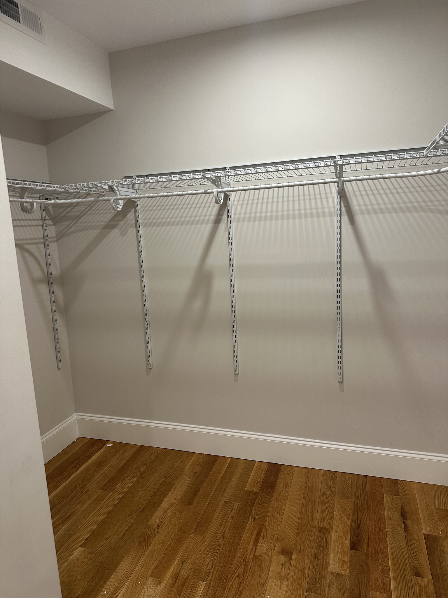 Building Photo - 36 Conant St