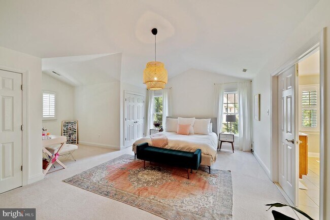 Building Photo - 3746 Spring Meadow Dr