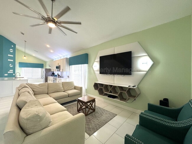 Building Photo - 7962 Golden Pond Ct