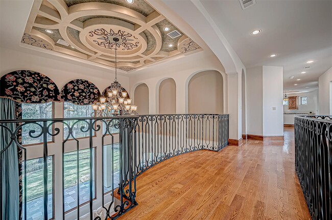 Building Photo - 3 Congressional Cir