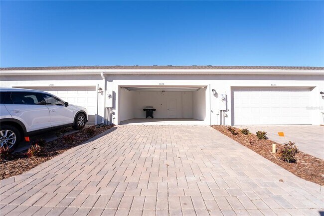 Building Photo - 7029 Rosy Sky Ave