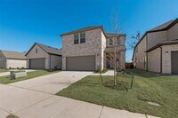 Building Photo - 5511 Chasewood Dr